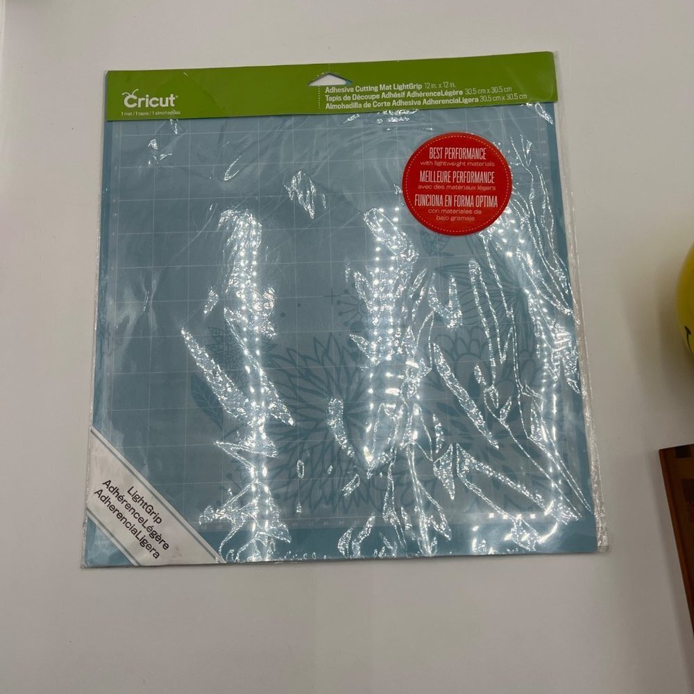 Cricut Adhesive Cutting Mat Lightgrip 12 x 12